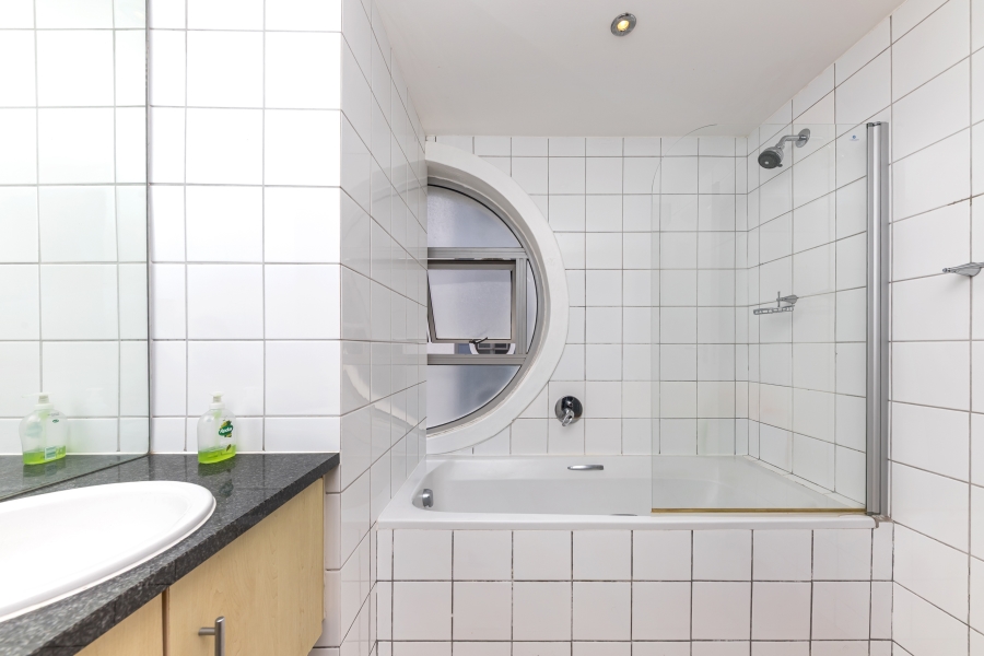 To Let 2 Bedroom Property for Rent in Claremont Western Cape